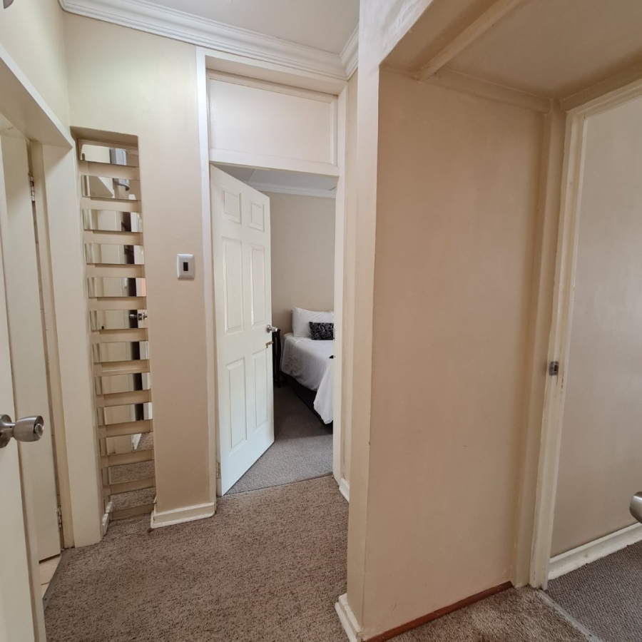 6 Bedroom Property for Sale in Sasolburg Free State